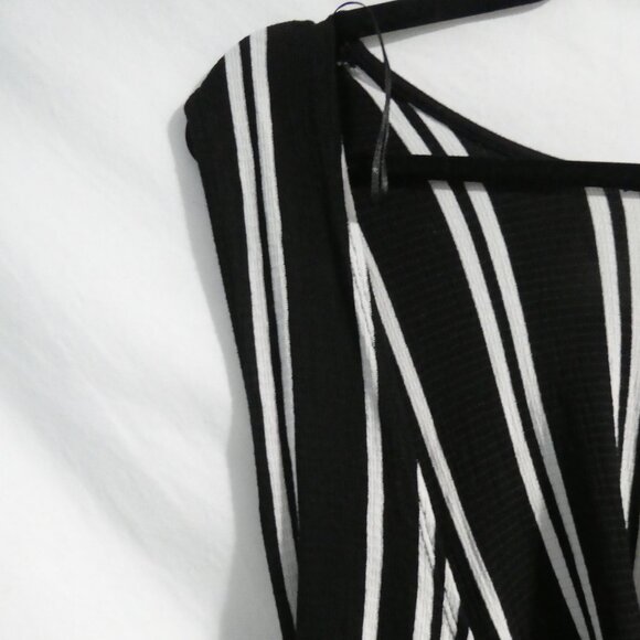LANE TREE | medium | Black and White Striped Romper | NWOT - Picture 11 of 15